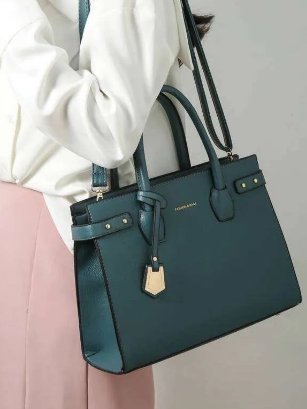 henri bendel Teal Structured Satchel EUC
